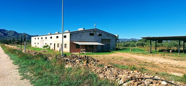 3 chambre Finca/Maison de Campagne à vendre à Ginestar - 210 000 € (Ref: 9623211)