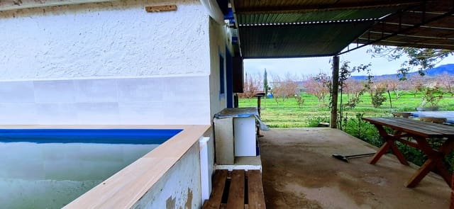 Finca/Herregård til salgs i Ginestar - € 39 000 (Ref: 9672414)