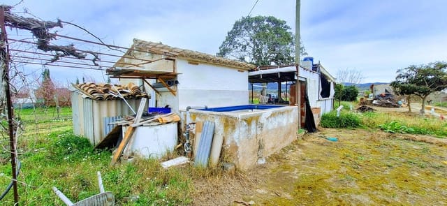 Finca/Herregård til salgs i Ginestar - € 39 000 (Ref: 9672414)