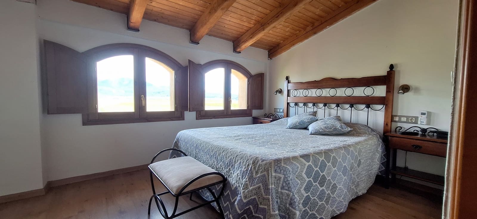 8 chambre Hôtel à vendre à Benissanet avec piscine - 690 000 € (Ref: 9737210)