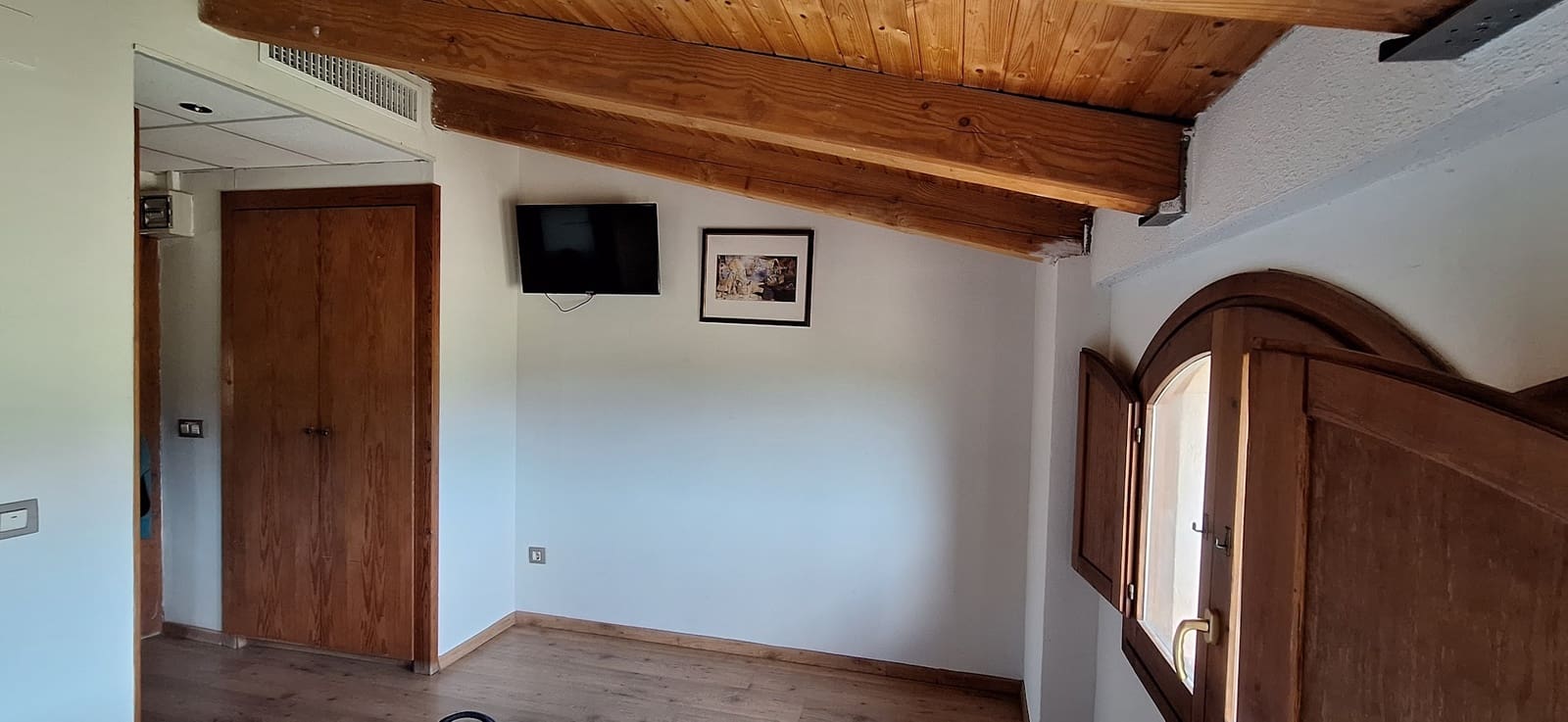 8 chambre Hôtel à vendre à Benissanet avec piscine - 690 000 € (Ref: 9737210)