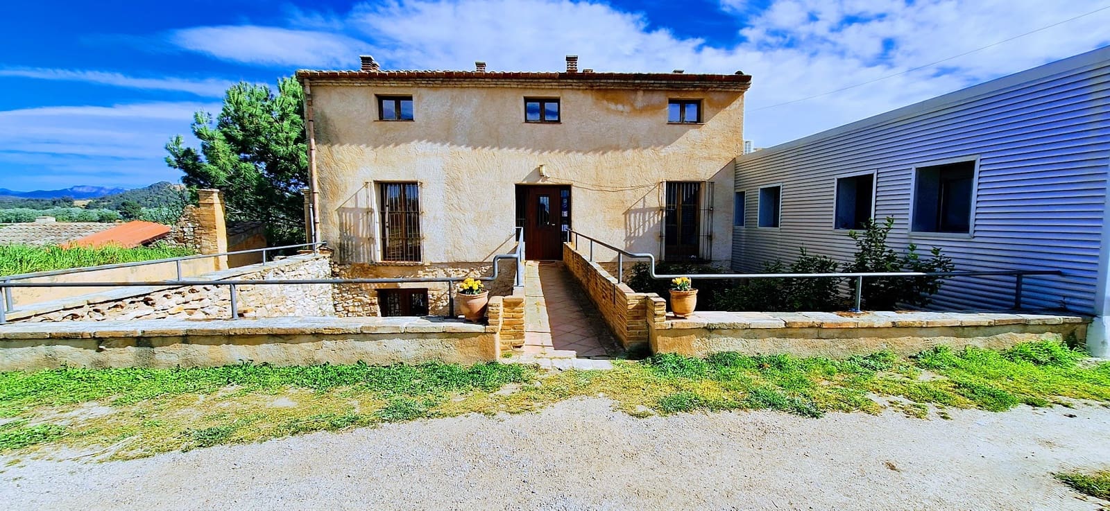 8 chambre Hôtel à vendre à Benissanet avec piscine - 690 000 € (Ref: 9737210)