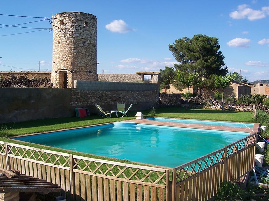 8 chambre Hôtel à vendre à Benissanet avec piscine - 690 000 € (Ref: 9737210)