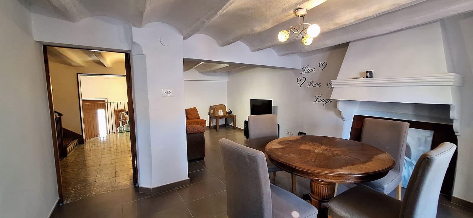 5 slaapkamer Huis te koop in Ginestar met garage - € 215.000 (Ref: 9776858)