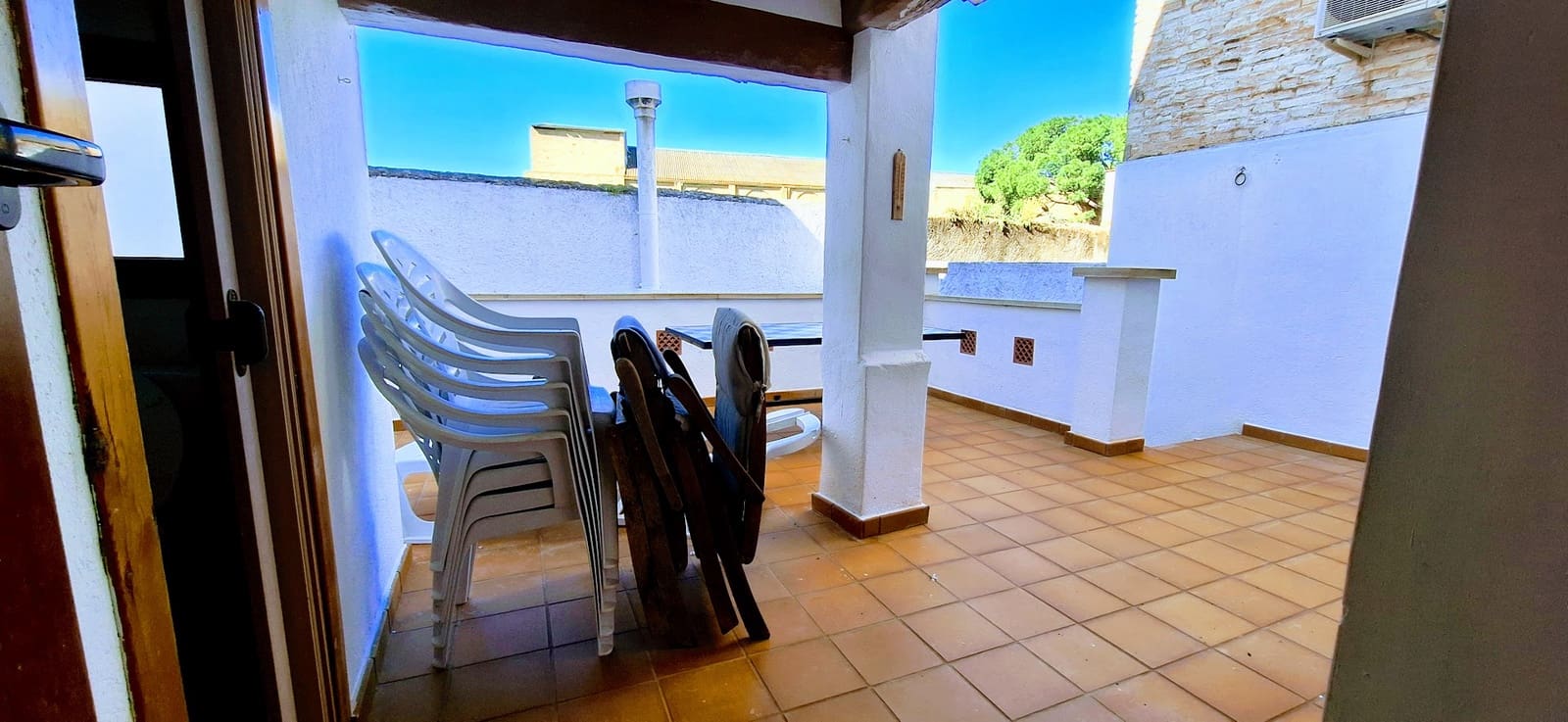 5 slaapkamer Huis te koop in Ginestar met garage - € 215.000 (Ref: 9776858)