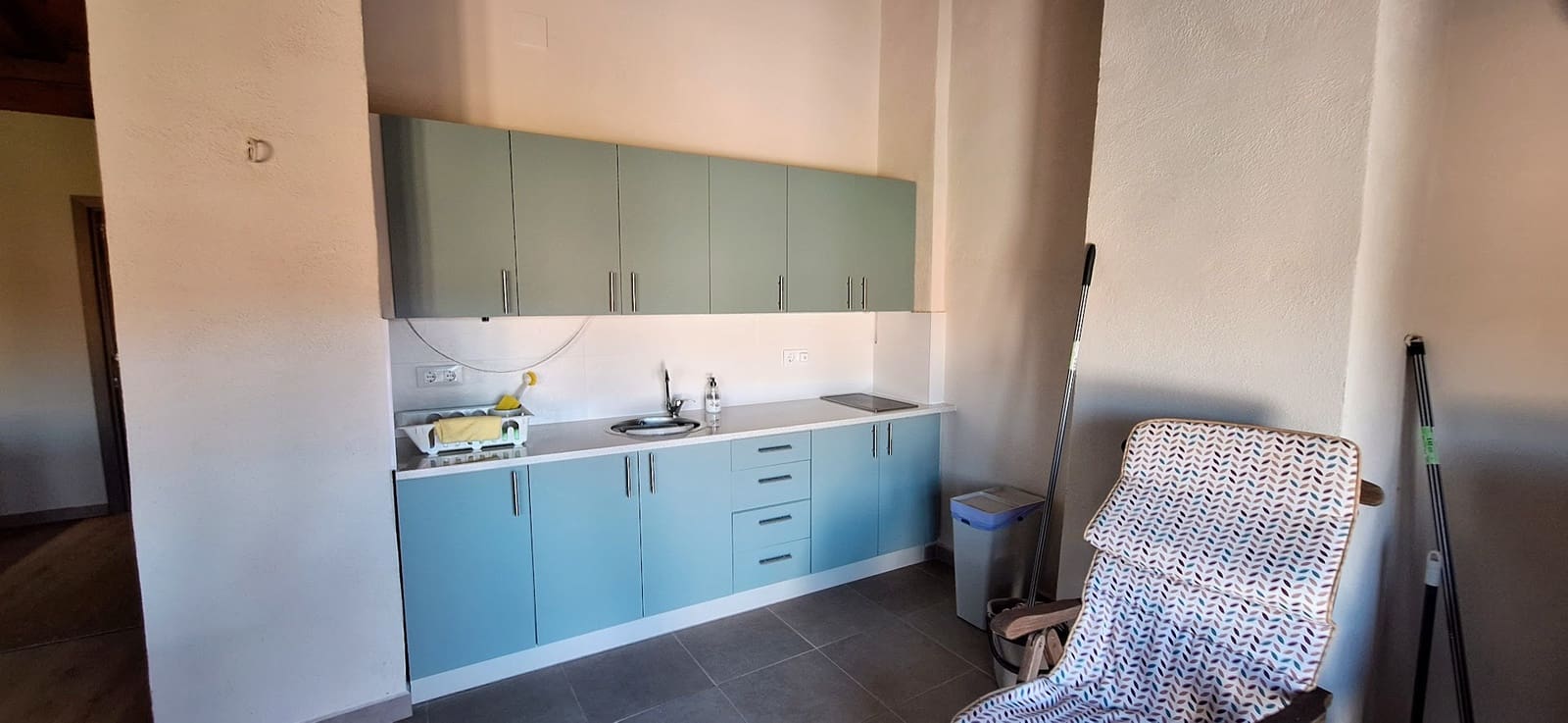 5 slaapkamer Huis te koop in Ginestar met garage - € 215.000 (Ref: 9776858)