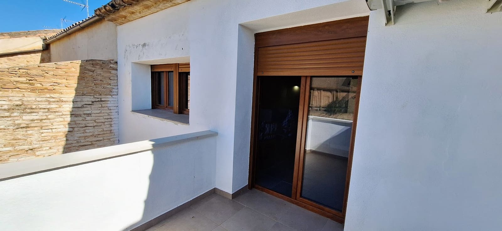 5 slaapkamer Huis te koop in Ginestar met garage - € 215.000 (Ref: 9776858)