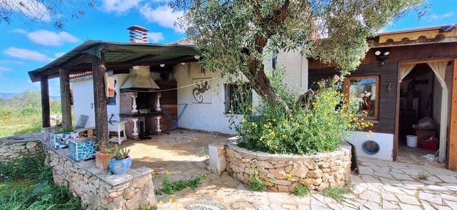 2 soveværelse Finca/Landehus til salg i Ginestar - € 145.000 (Ref: 9777006)