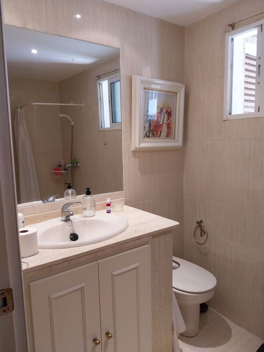 Piso de 3 habitaciones en Málaga ciudad en venta - 785.000 € (Ref: 9552453)