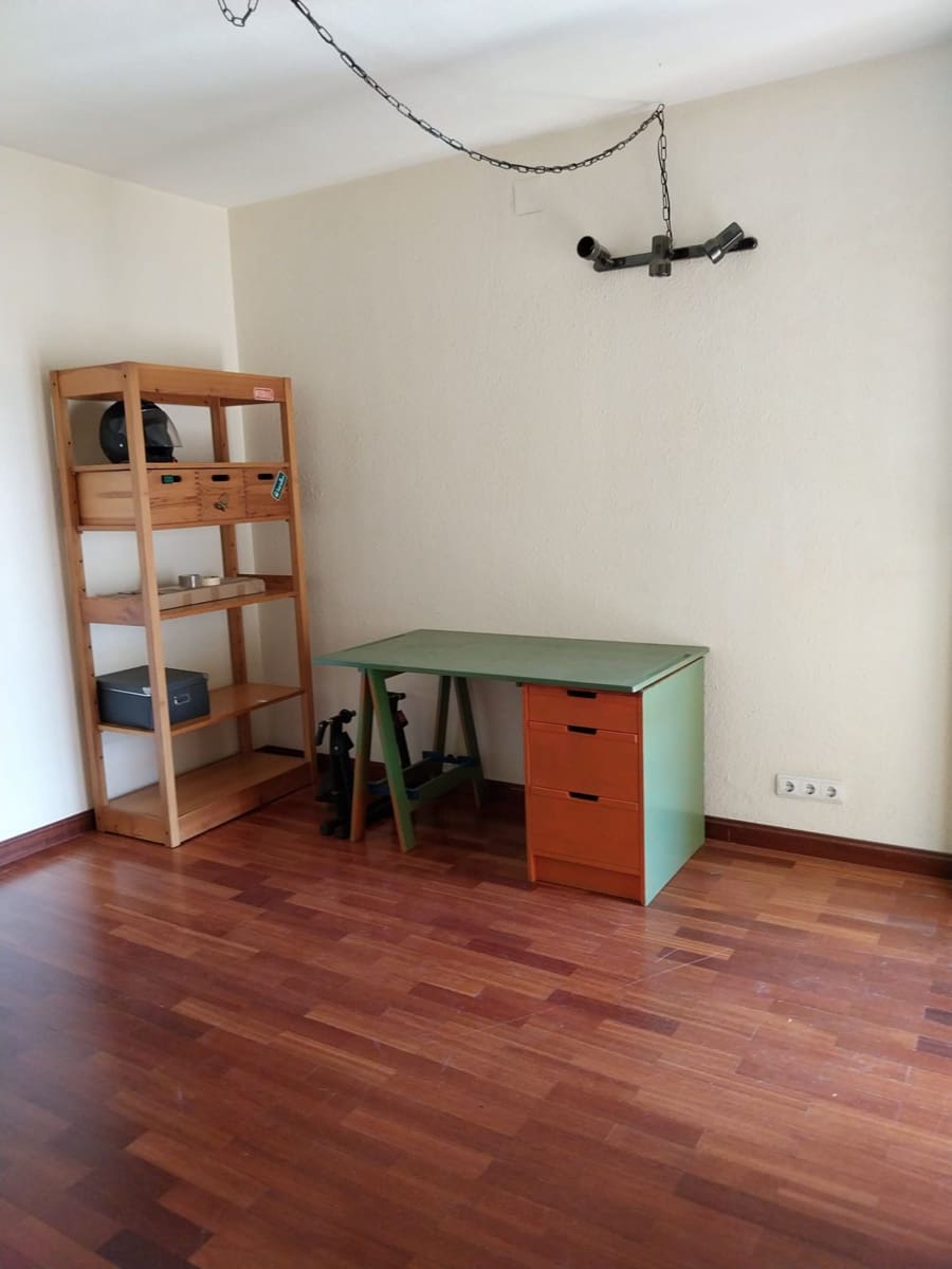 Piso de 3 habitaciones en Málaga ciudad en venta - 785.000 € (Ref: 9552453)
