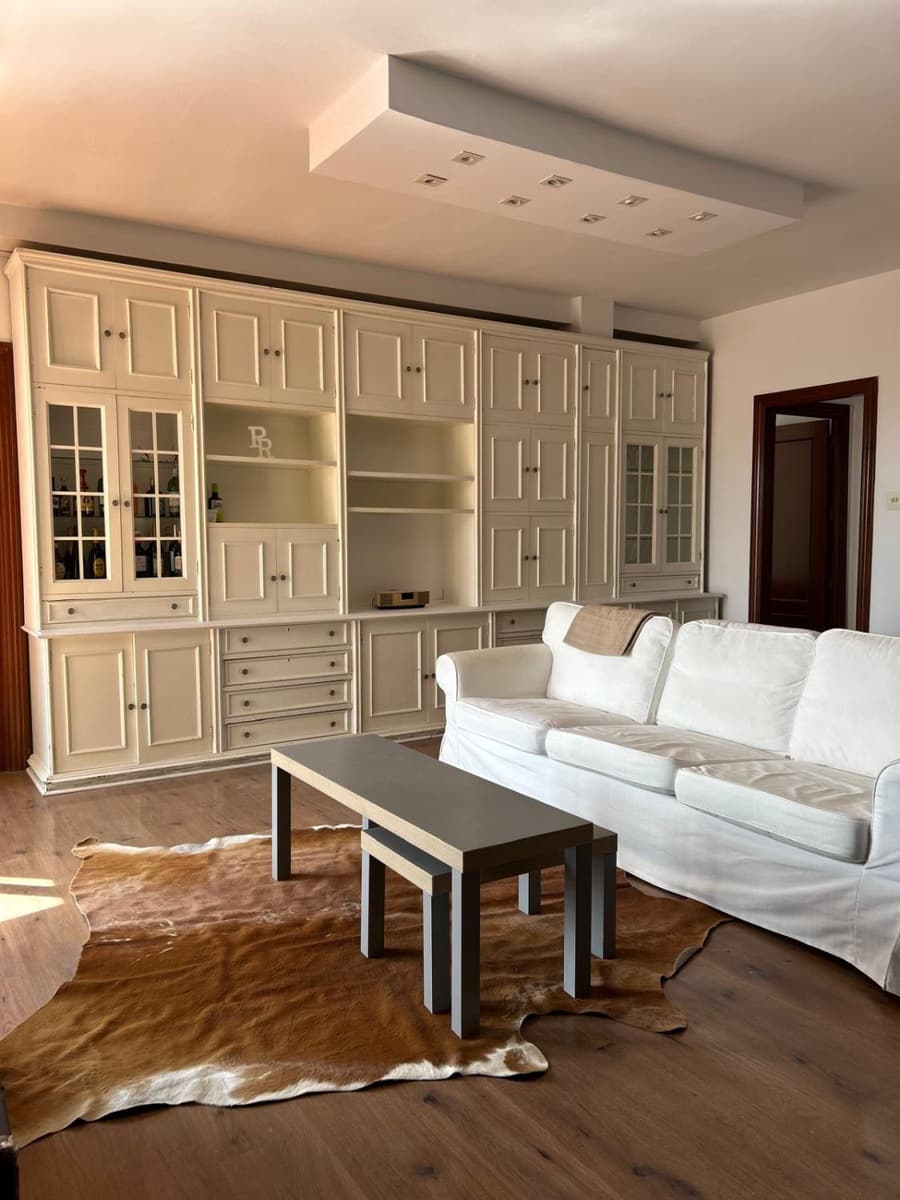 3 soveværelse Lejlighed til leje i Malaga by - € 1.600 (Ref: 9552454)