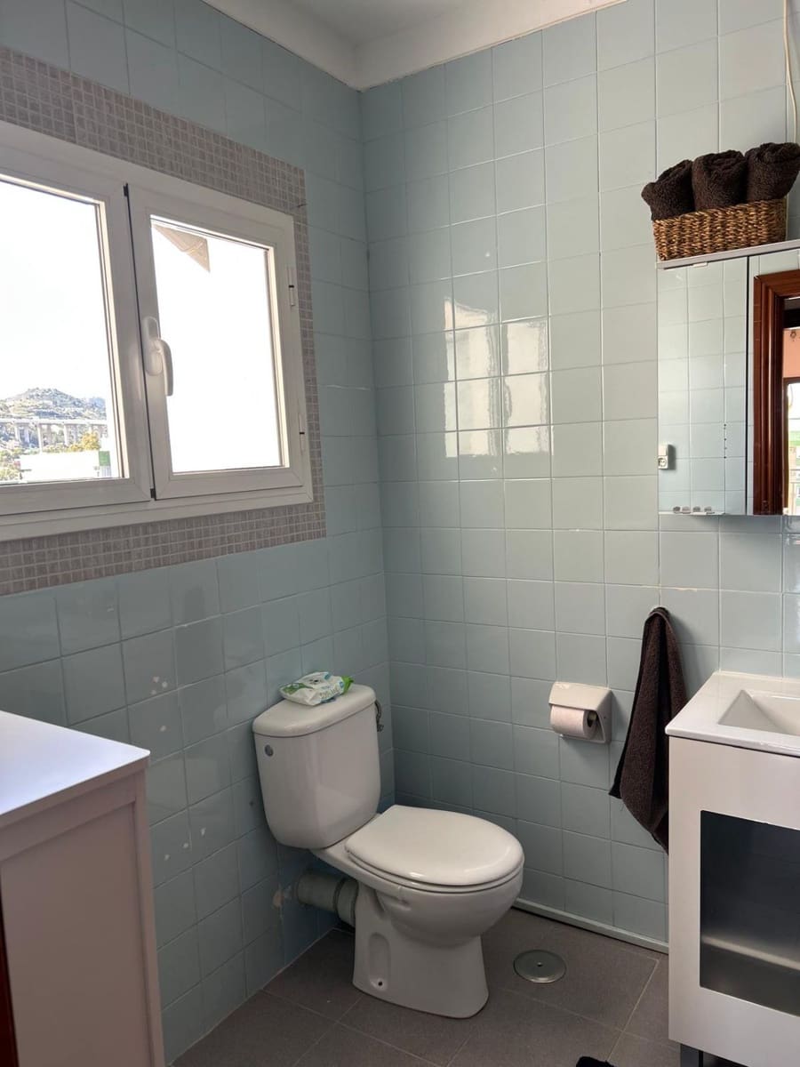 3 soveværelse Lejlighed til leje i Malaga by - € 1.600 (Ref: 9552454)