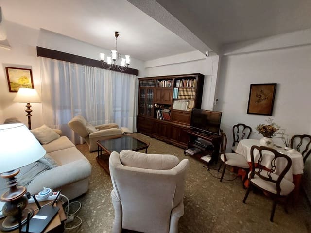 Piso de 3 habitaciones en Málaga ciudad en venta - 310.000 € (Ref: 9552455)