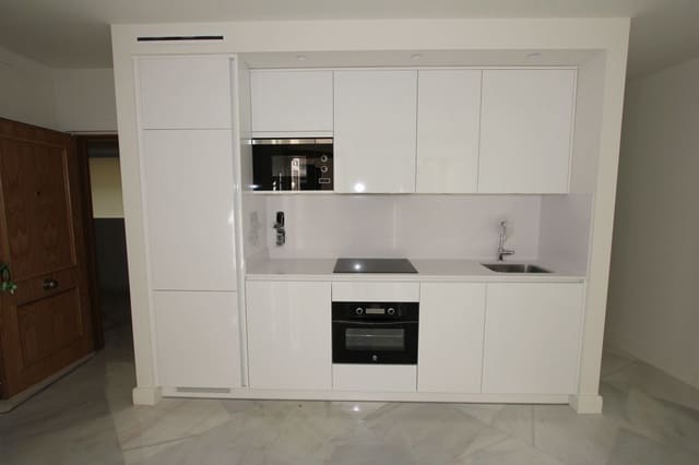 2 soveværelse Lejlighed til salg i Málaga by - € 747.000 (Ref: 9552456)