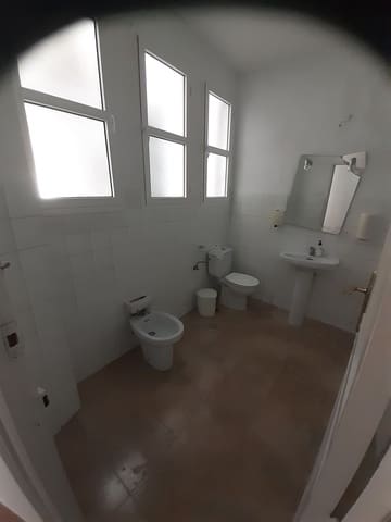 4 bedroom Office for rent in Centro Historico, Málaga city - € 1,800 (Ref: 9552457)