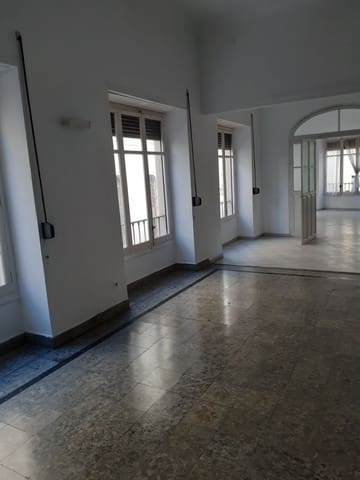 4 bedroom Office for rent in Centro Historico, Málaga city - € 1,800 (Ref: 9552457)