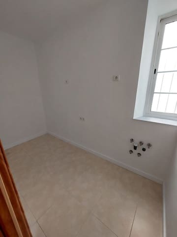 3 quarto Escritório para arrendar em Málaga cidade - 1 400 € (Ref: 9552458)