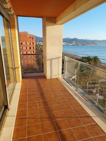 Piso de 3 habitaciones en Málaga ciudad en alquiler con garaje - 2.500 € (Ref: 9552460)