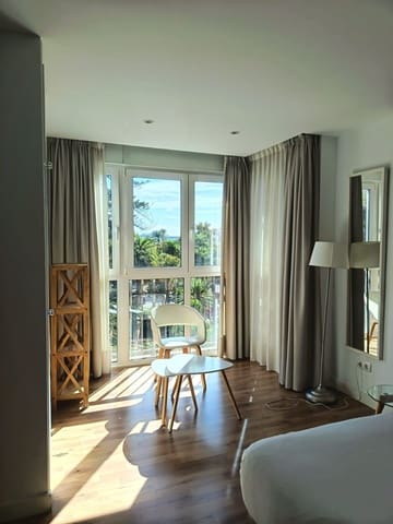 Piso de 4 habitaciones en Málaga ciudad en venta - 1.500.000 € (Ref: 9552462)