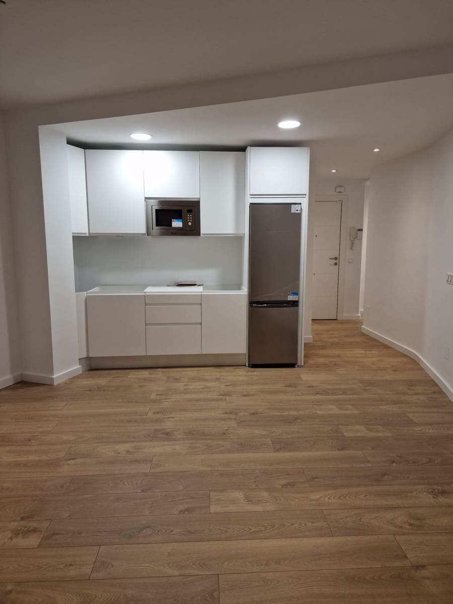 Piso de 1 habitación en Málaga ciudad en venta - 360.000 € (Ref: 9552463)