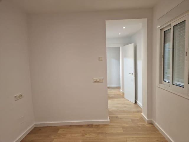 Piso de 1 habitación en Centro Historico, Málaga ciudad en venta - 360.000 € (Ref: 9552463)