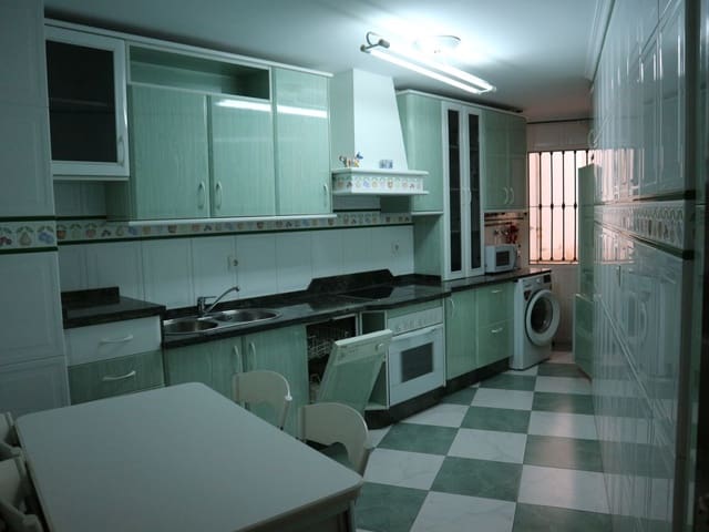 2 Zimmer Wohnung zu vermieten in Centro Historico, Málaga Stadt - 1.500 € (Ref: 9552464)