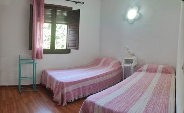 6 soverom Villa til salgs i Torreguadiaro, San Roque - € 750 000 (Ref: 9552465)