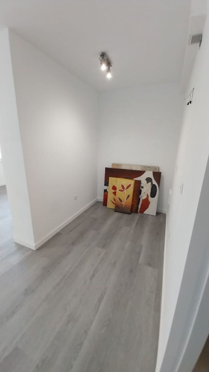 1 Zimmer Büro zu vermieten in Rincon de la Victoria - 700 € (Ref: 9552466)