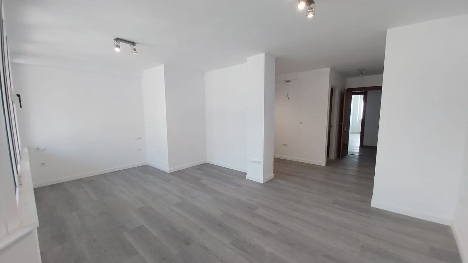 1 Zimmer Büro zu vermieten in Rincon de la Victoria - 700 € (Ref: 9552466)