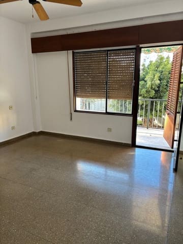 Piso de 4 habitaciones en Málaga ciudad en venta - 945.000 € (Ref: 9604685)