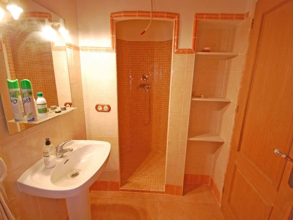 5 sypialnia Finka/Dom wiejski na sprzedaż w La Vall d'Alcala z basenem - 345 000 € (Ref: 8104099)