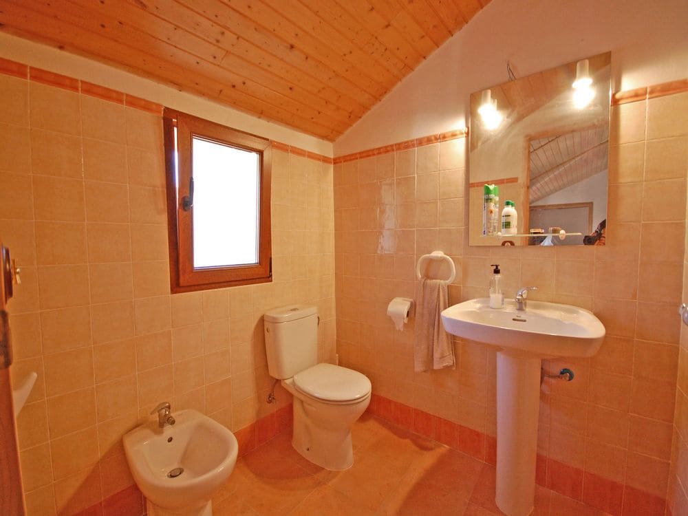 5 sypialnia Finka/Dom wiejski na sprzedaż w La Vall d'Alcala z basenem - 345 000 € (Ref: 8104099)