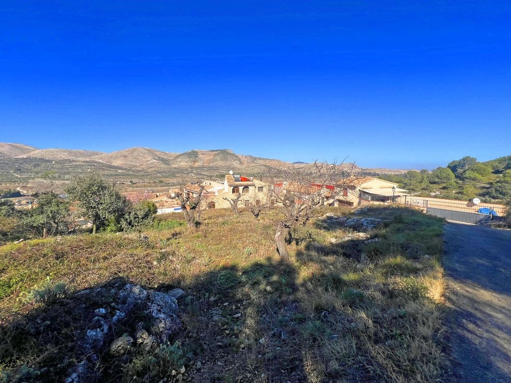 5 sypialnia Finka/Dom wiejski na sprzedaż w La Vall d'Alcala z basenem - 345 000 € (Ref: 8104099)