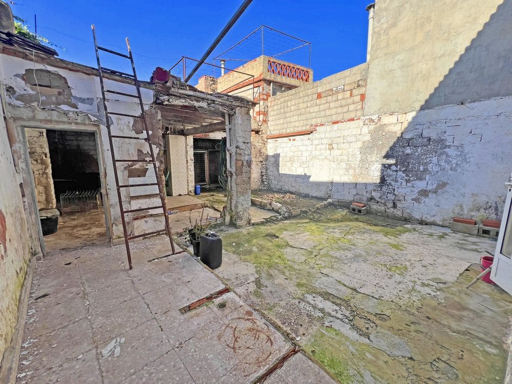 Townhouse for sale in Pego - € 66,000 (Ref: 8693886)