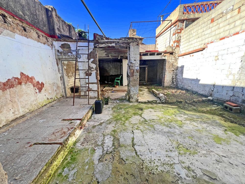 Townhouse for sale in Pego - € 66,000 (Ref: 8693886)