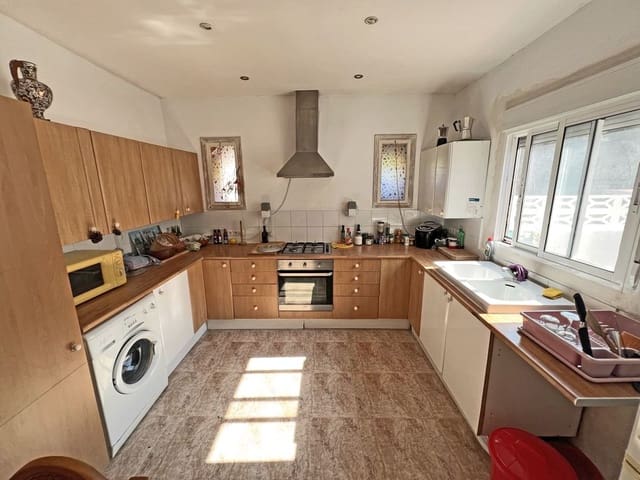 3 bedroom Townhouse for sale in Adsubia, Javea / Xàbia - € 175,000 (Ref: 9033517)