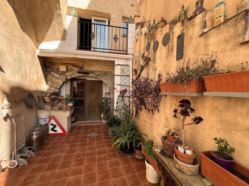 4 soveværelse Byhus til salg i Vall de Gallinera - € 190.000 (Ref: 9130484)