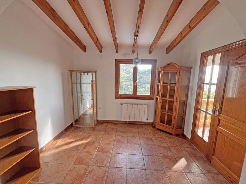 2 soveværelse Villa til salg i L'Atzuvia med swimmingpool - € 275.000 (Ref: 9254650)