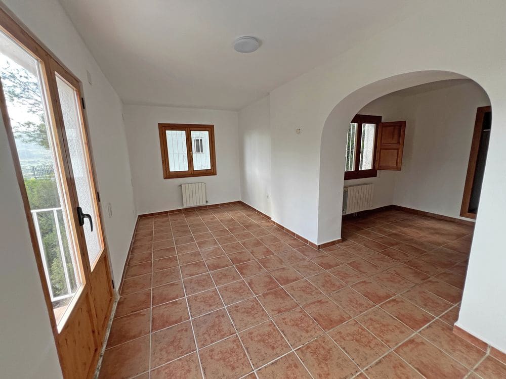 2 soveværelse Villa til salg i L'Atzuvia med swimmingpool - € 275.000 (Ref: 9254650)