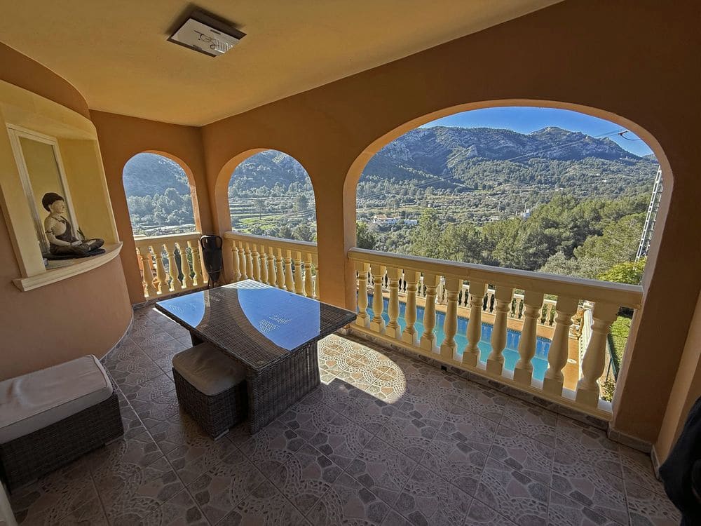 4 soverom Villa til salgs i Pedreguer - € 599 000 (Ref: 9780815)