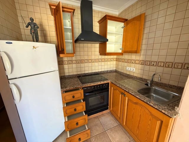 4 Zimmer Villa zu verkaufen in Pedreguer - 599.000 € (Ref: 9780815)