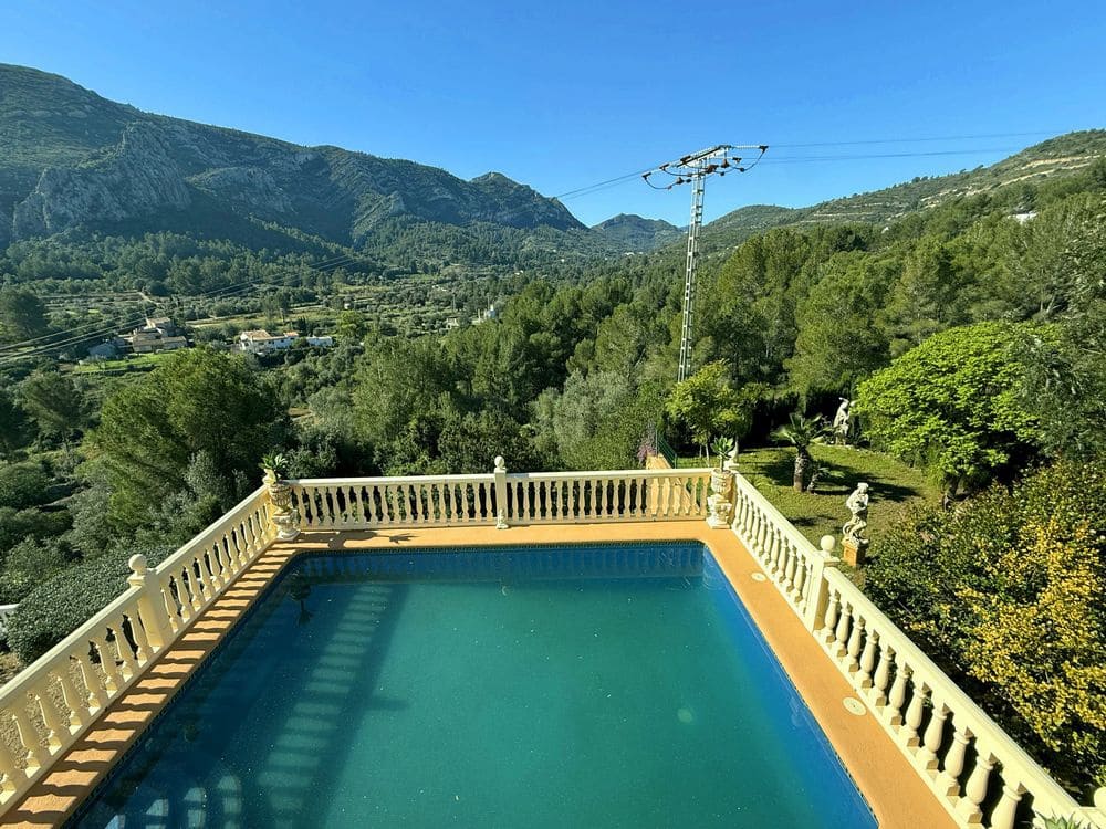 4 soverom Villa til salgs i Pedreguer - € 599 000 (Ref: 9780815)