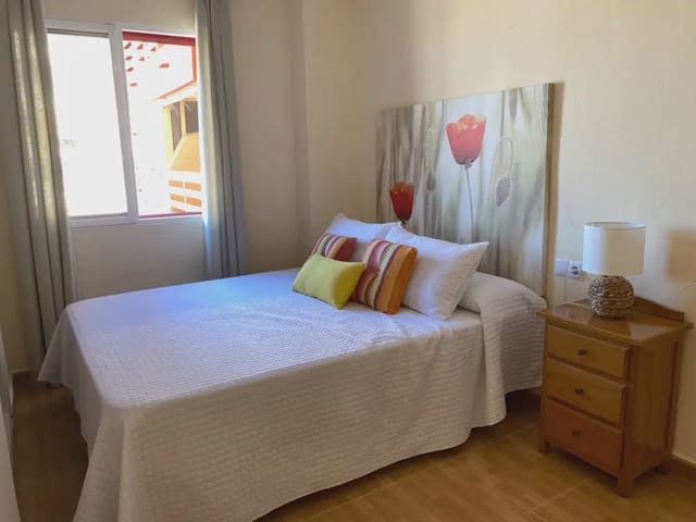 Piso de 3 habitaciones en La Manga del Mar Menor en venta con piscina garaje - 225.000 € (Ref: 10021382)