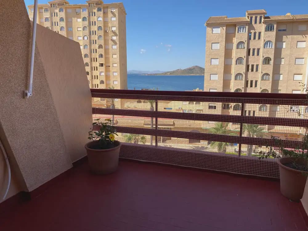 Piso de 3 habitaciones en La Manga del Mar Menor en venta con piscina garaje - 225.000 € (Ref: 10021382)