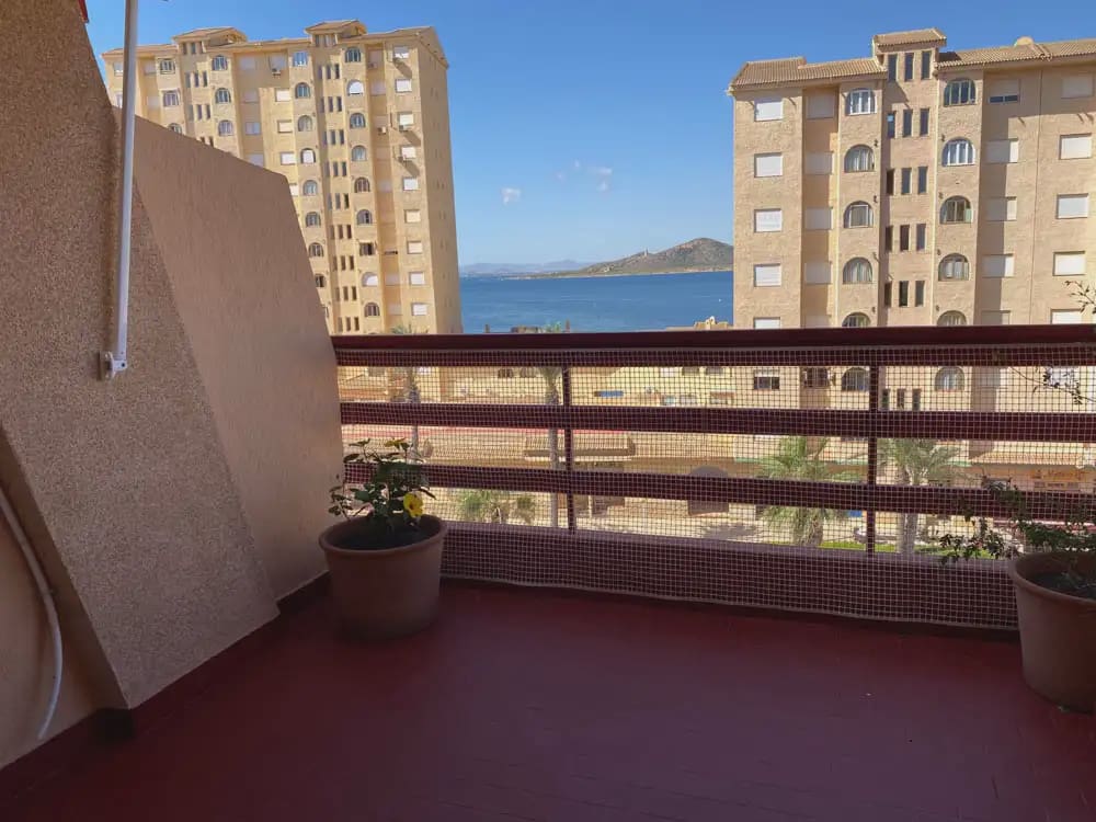 Piso de 3 habitaciones en La Manga del Mar Menor en venta con piscina garaje - 225.000 € (Ref: 10021382)