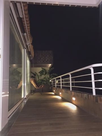 Ático de 2 habitaciones en La Manga del Mar Menor en venta con piscina garaje - 320.000 € (Ref: 10021504)