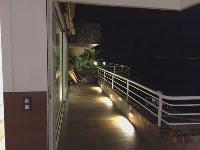 Ático de 2 habitaciones en La Manga del Mar Menor en venta con piscina garaje - 320.000 € (Ref: 10021504)