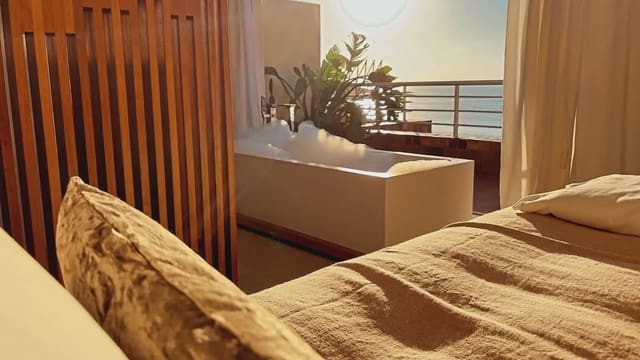 Ático de 2 habitaciones en La Manga del Mar Menor en venta con piscina garaje - 320.000 € (Ref: 10021504)