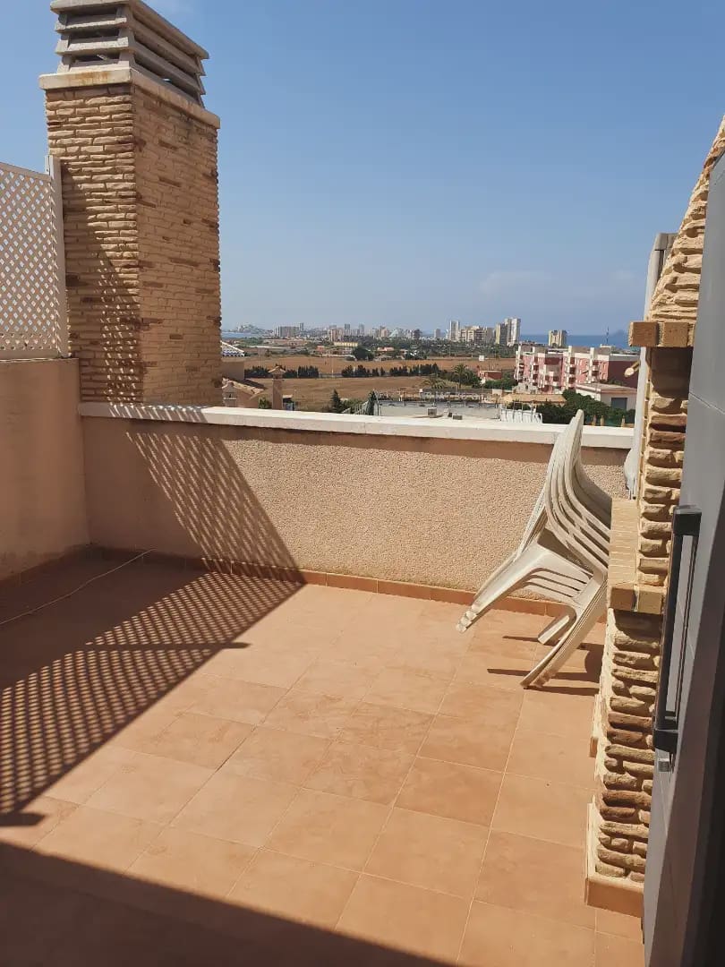 Villa/Maison Mitoyenne de 3 chambres à louer à Cala Flores avec piscine garage - 1 500 € (Ref: 10021505)