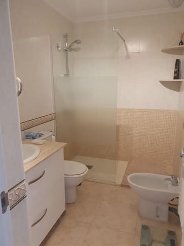 Villa/Maison Mitoyenne de 3 chambres à louer à Cala Flores, Carthagène - 1 500 € (Ref: 10021505)